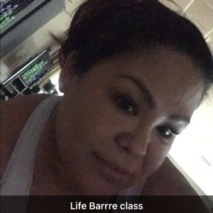 Meet your Posher, Cynthia